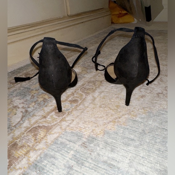 Chinese Laundry black suede ankle tie up heels - Picture 4 of 5